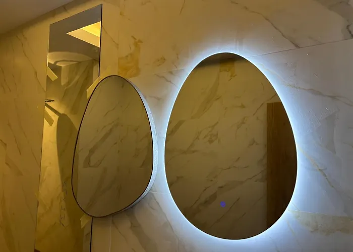 Harriet Beauty Haraki